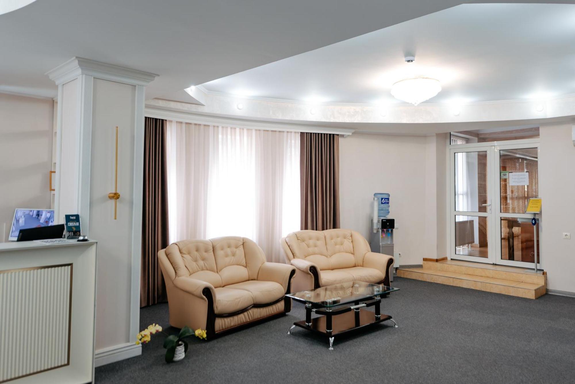 Villa Arus Kiszyniów Zewnętrze zdjęcie