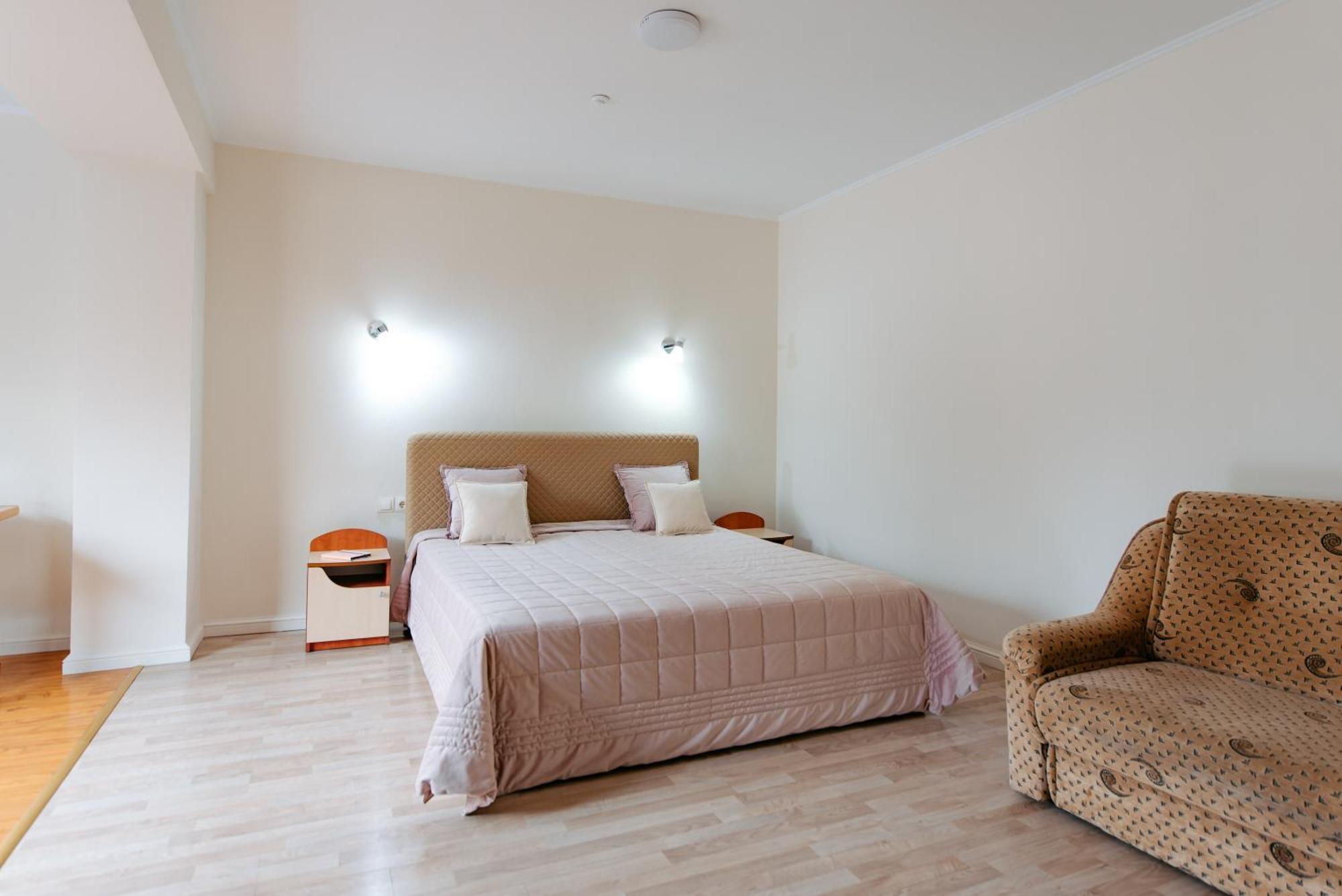 Villa Arus Kiszyniów Zewnętrze zdjęcie