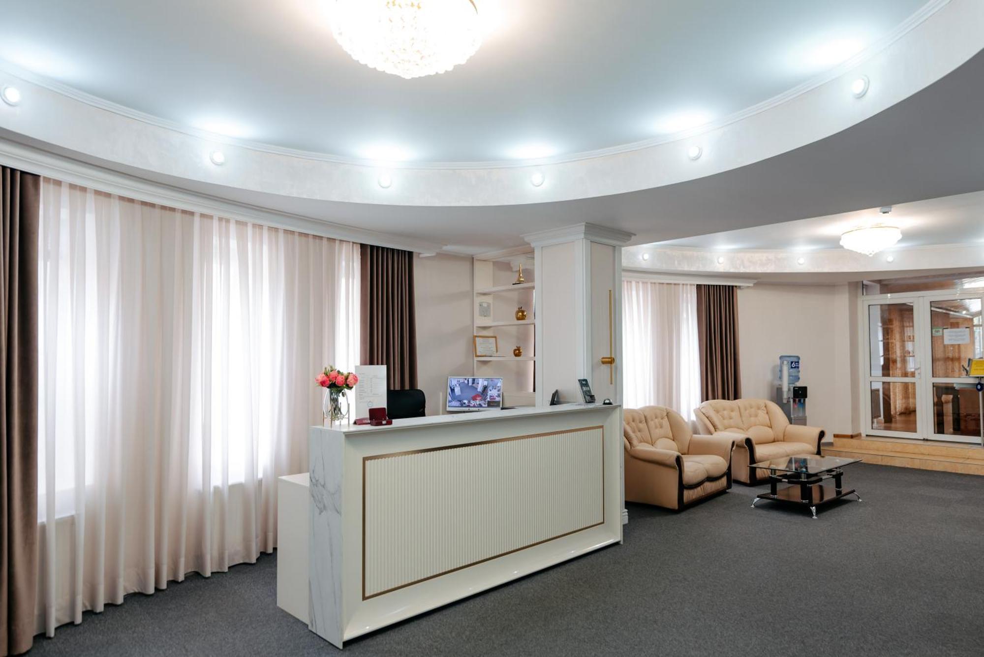 Villa Arus Kiszyniów Zewnętrze zdjęcie