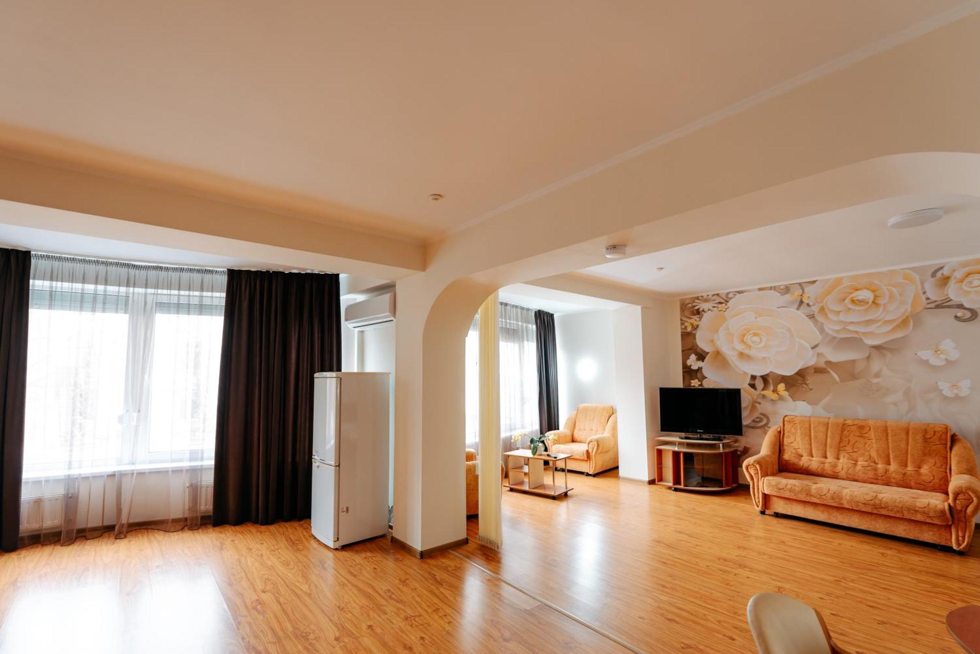Villa Arus Kiszyniów Zewnętrze zdjęcie